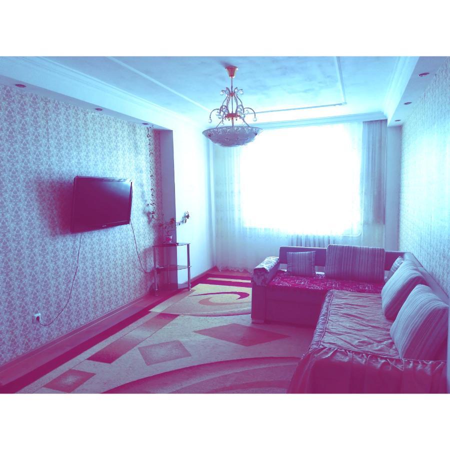 Apartment In Heart Of Astana 외부 사진