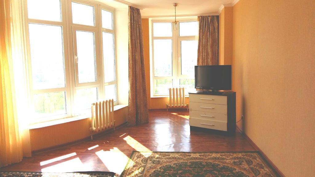 Apartment In Heart Of Astana 외부 사진