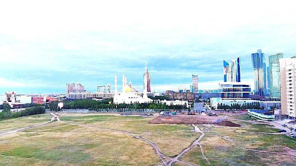 Apartment In Heart Of Astana 외부 사진