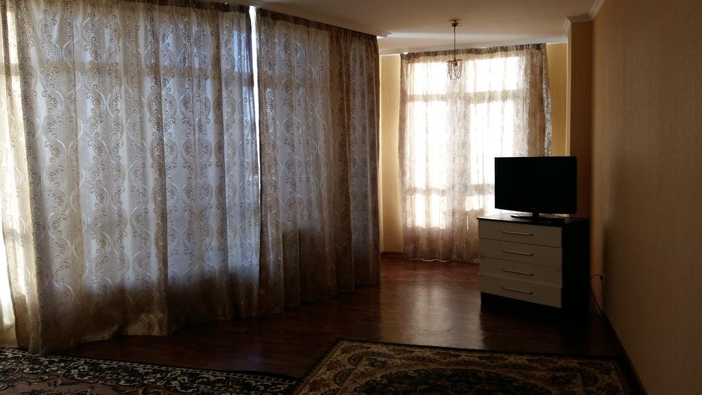 Apartment In Heart Of Astana 외부 사진